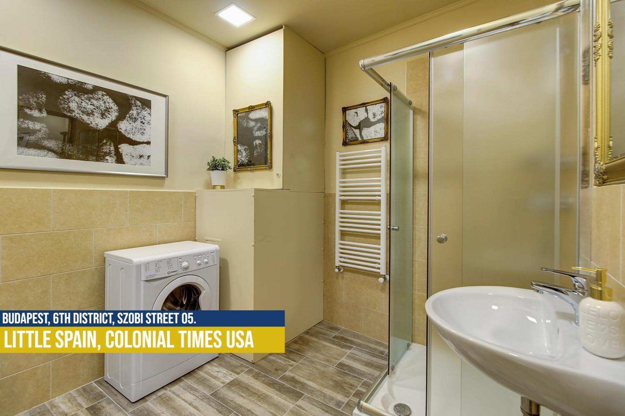 Little Americas Usa Colonial Times Apartments บูดาเปสต์ ภายนอก รูปภาพ